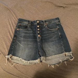 GAP JEAN SHORTS